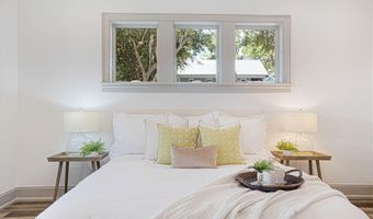 1411 Duke St, Beaufort, SC 29902