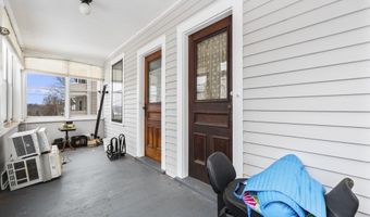 33 Kenney St, Bristol, CT 06010