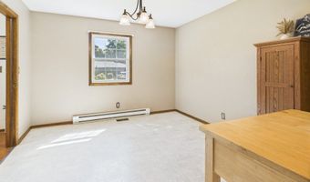 2111 Angie Ln, Anderson, IN 46017