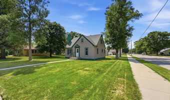 1002 Cedar St, Alexandria, MN 56308