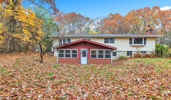 8 Sojo Rd Legal In-Law, Brookfield, CT 06804