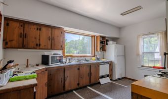 94 Mansfield Rd, Ashford, CT 06278