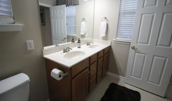 68 Delray Ln, Absecon, NJ 08201