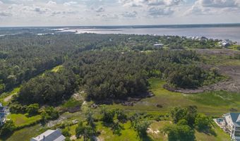 113 Pine Tree Rd, Bay St. Louis, MS 39520