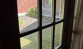 11 Durham St, Belfast, ME 04915