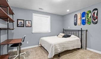 5477 Barton Cir, Ammon, ID 83406