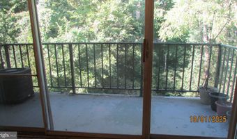 5206 NEWTON St 202, Bladensburg, MD 20710