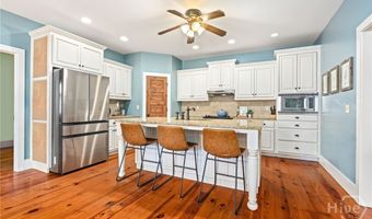 425 Oak Grove Rd, Athens, GA 30607