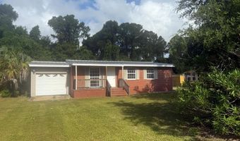 18 Apalachee St, Apalachicola, FL 32320