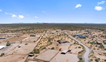 27755 S Clydesdale Ave, Congress, AZ 85332