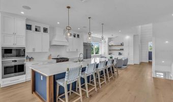 229 WILLOW Ave, Anna Maria, FL 34216