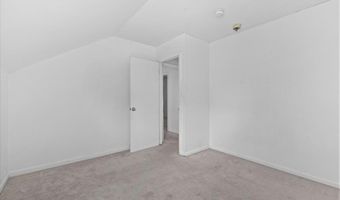 21 Hyde St 4, Burlington, VT 05401