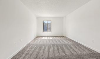 4500 S FOUR MILE RUN Dr 220, Arlington, VA 22204