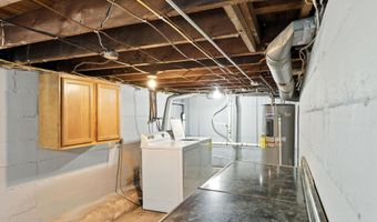 355 W 9th St, Auburn, IN 46706
