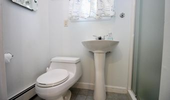 527 8th Ave, Belmar, NJ 07719