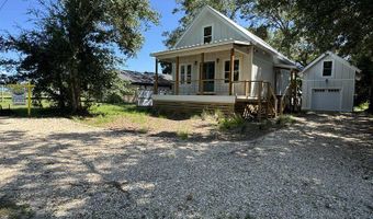 216 15th St, Apalachicola, FL 32320