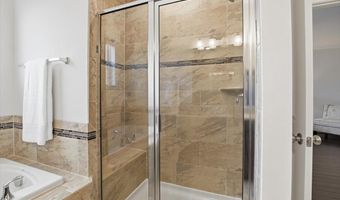 42045 BERKLEY HILL Ter, Aldie, VA 20105