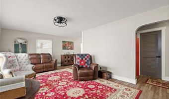 314 S 1st St, Austin, IN 47102
