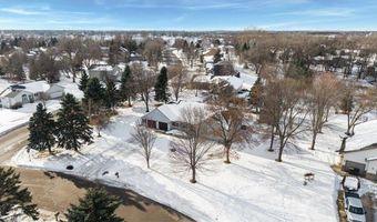 1502 Armstrong Cir NW, Alexandria, MN 56308