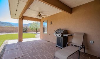 2147 Camino Del Sol, Alamogordo, NM 88310