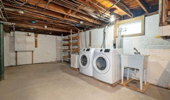 25 Fordham Ct, Albany, NY 12209