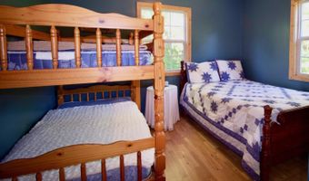 560 S Emerald Isle, Alderson, WV 24910