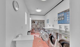 400 Deal Lake Dr 7J, Asbury Park, NJ 07712