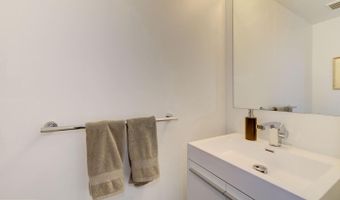 1957 3RD St NW, Washington, DC 20001