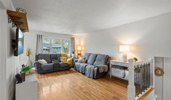 1047 Lowell Dr, Apple Valley, MN 55124