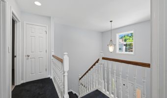 2- B Topstone Dr, Bethel, CT 06801