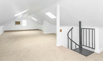 304 Valley Rd, Cos Cob, CT 06807