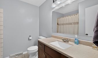 1140 Hillview Dr, Abingdon, VA 24210