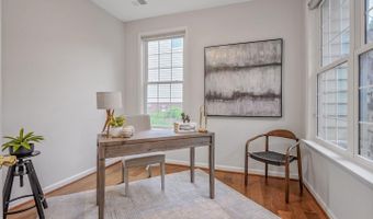 44357 OAKMONT MANOR Sq, Ashburn, VA 20147
