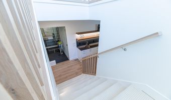 5044 Hickory Pointe Woods SE, Ada, MI 49301