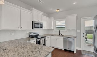 27300 Dieken Dr, Athens, AL 35613