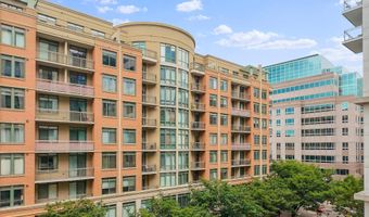 3625 10TH St N 303, Arlington, VA 22201