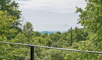 817 Gulf Rd, Barnard, VT 05031
