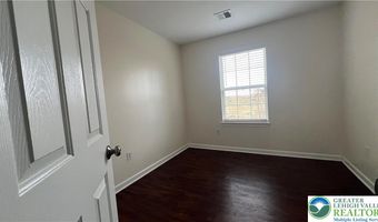 705 Blue Heron Dr, Allentown, PA 18103