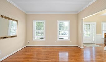 43232 WAYSIDE Cir, Ashburn, VA 20147