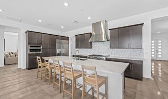 205 DEVON CREST Ct, Henderson, NV 89015