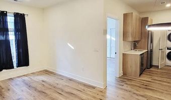 124 Saint James Pl, Atlantic City, NJ 08401