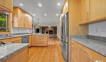 4830 Retriever Cir, Anchorage, AK 99502
