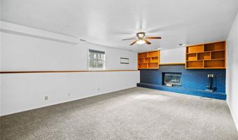 1404 Sunrise Dr, Knoxville, IA 50138