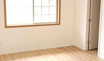 890 STOVALL Ave, Bosque Farms, NM 87068