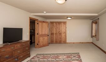258 A Howie Rd, Big Timber, MT 59011