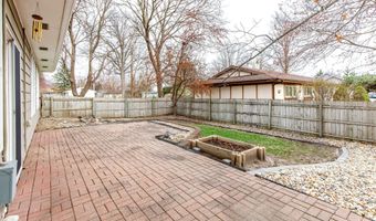 632 20th St, Ames, IA 50010