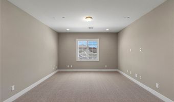 2 Olympia Outlook Dr, Las Vegas, NV 89141