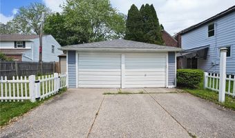 84 Garland Dr, Amherst, NY 14226