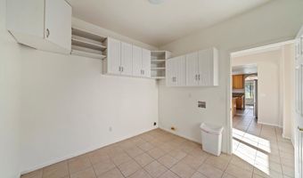 11262 Country Club Dr, Apple Valley, CA 92308