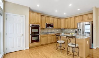 4694 HELEN WINTER Ter, Alexandria, VA 22312